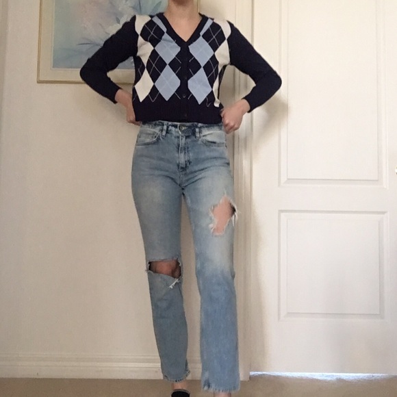 Distressed light wash mom jeans - Picture 2 of 5